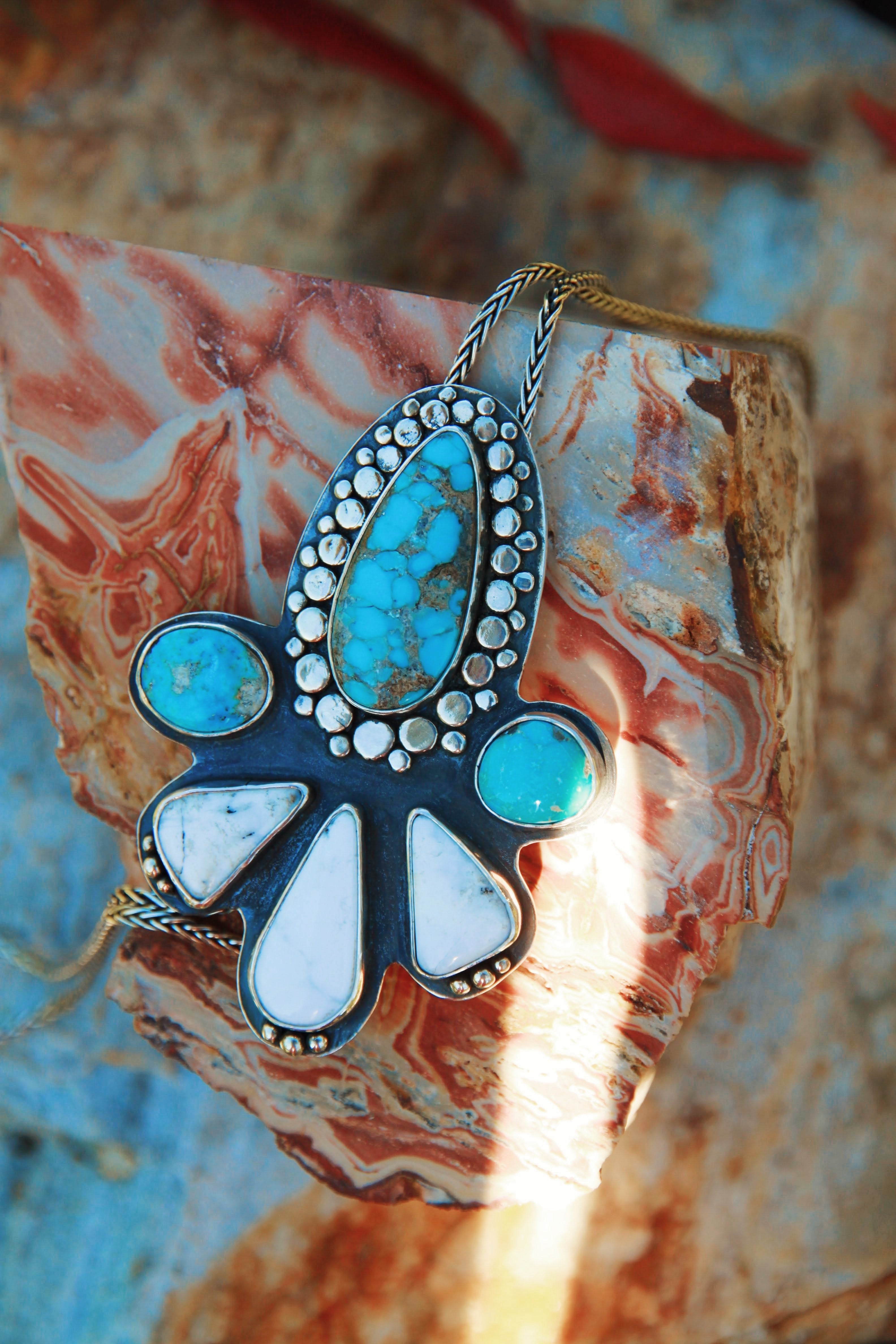 Stepping Stone Chain Bolo