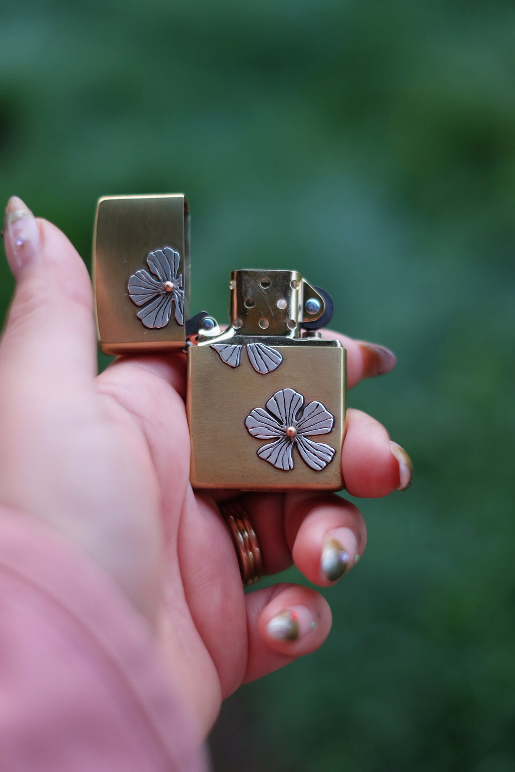 Flower Bloom Zippo