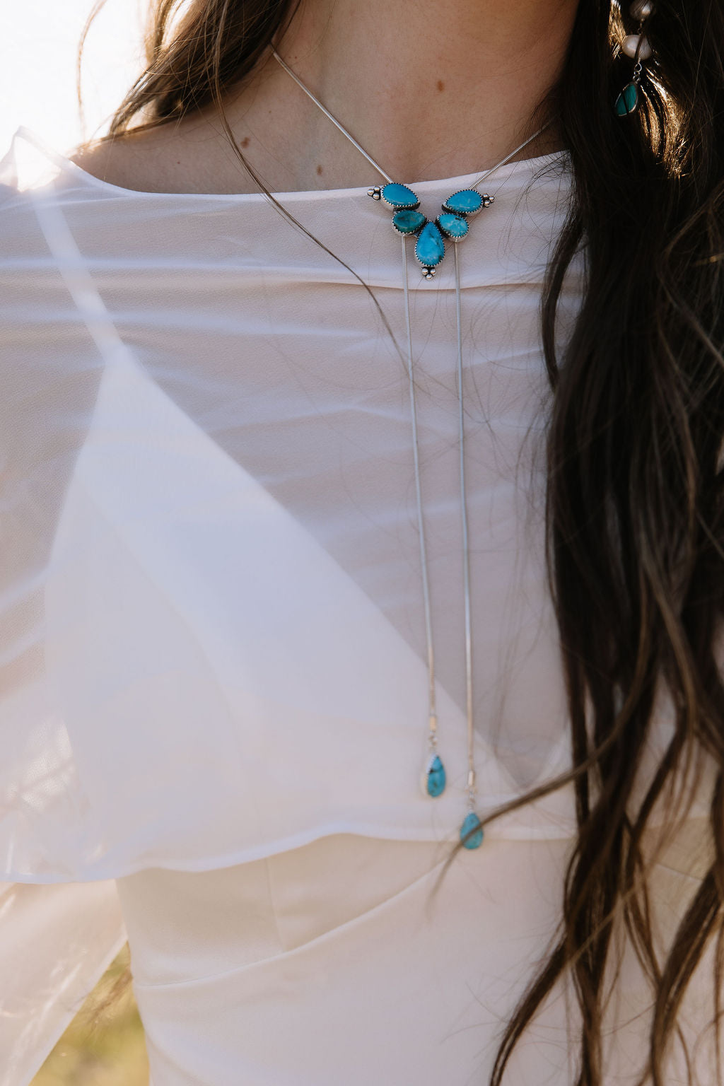 Lone Mountain Turquoise Chain Bolo