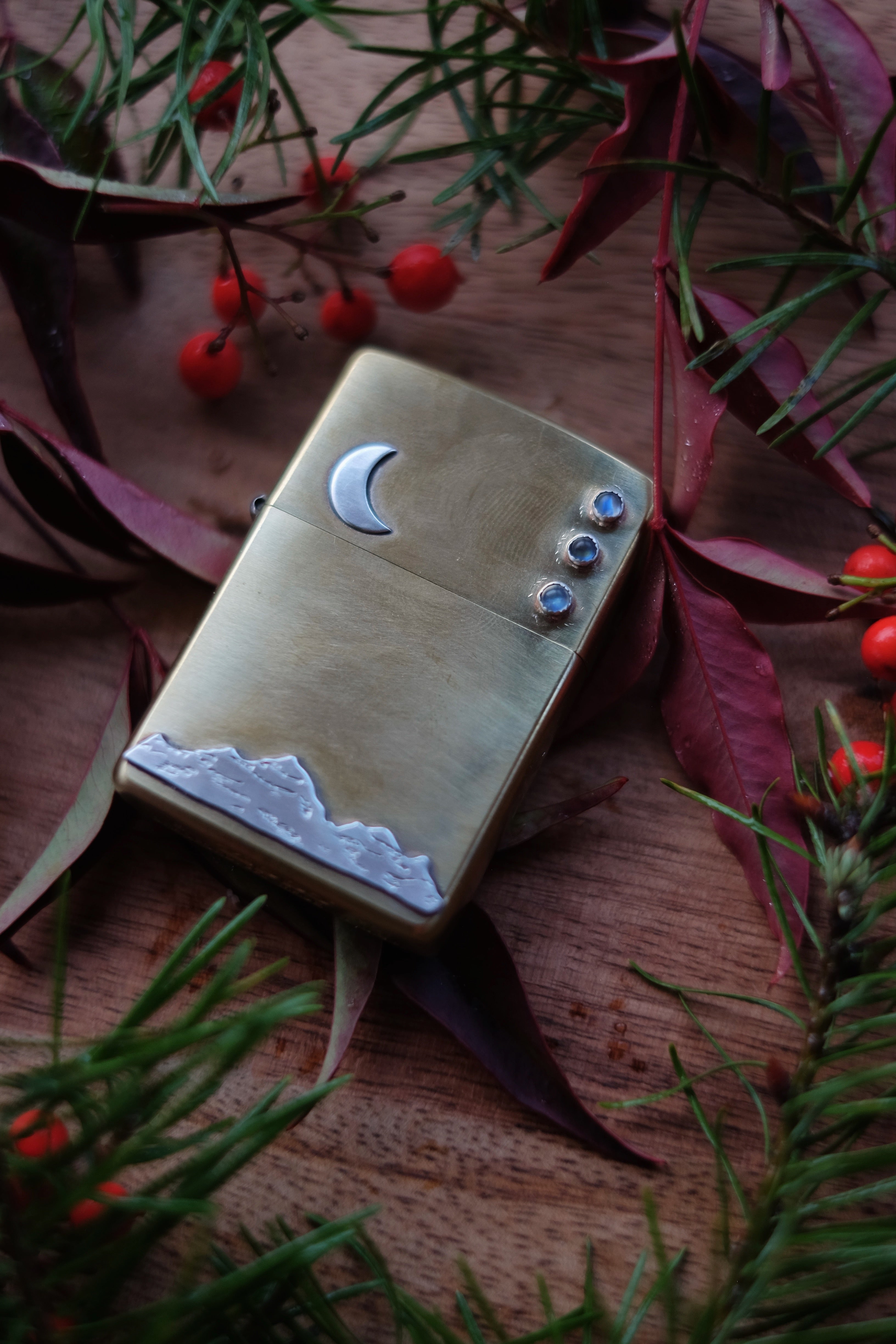 Mountain Moon Zippo