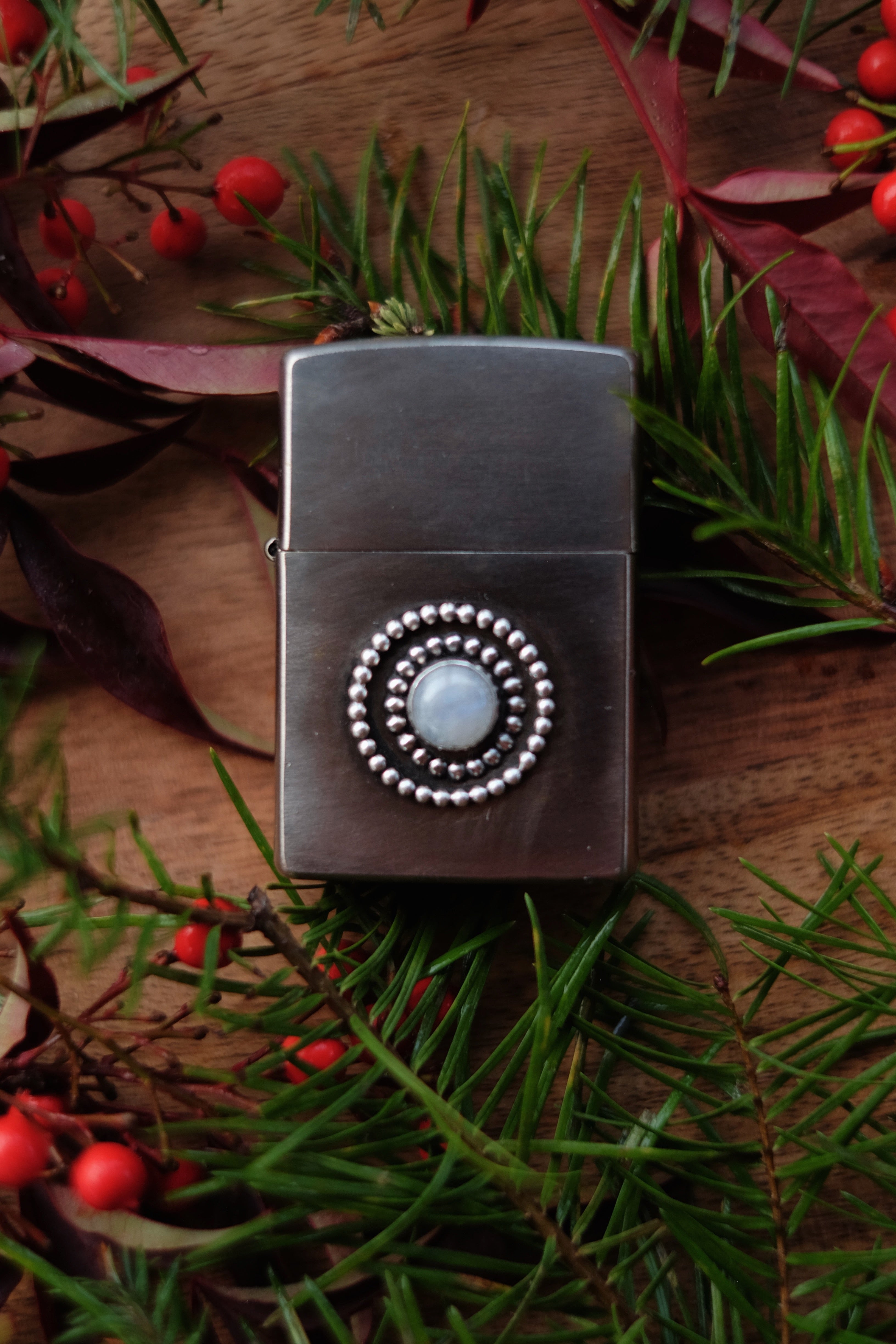 Radiant Moonstone Zippo
