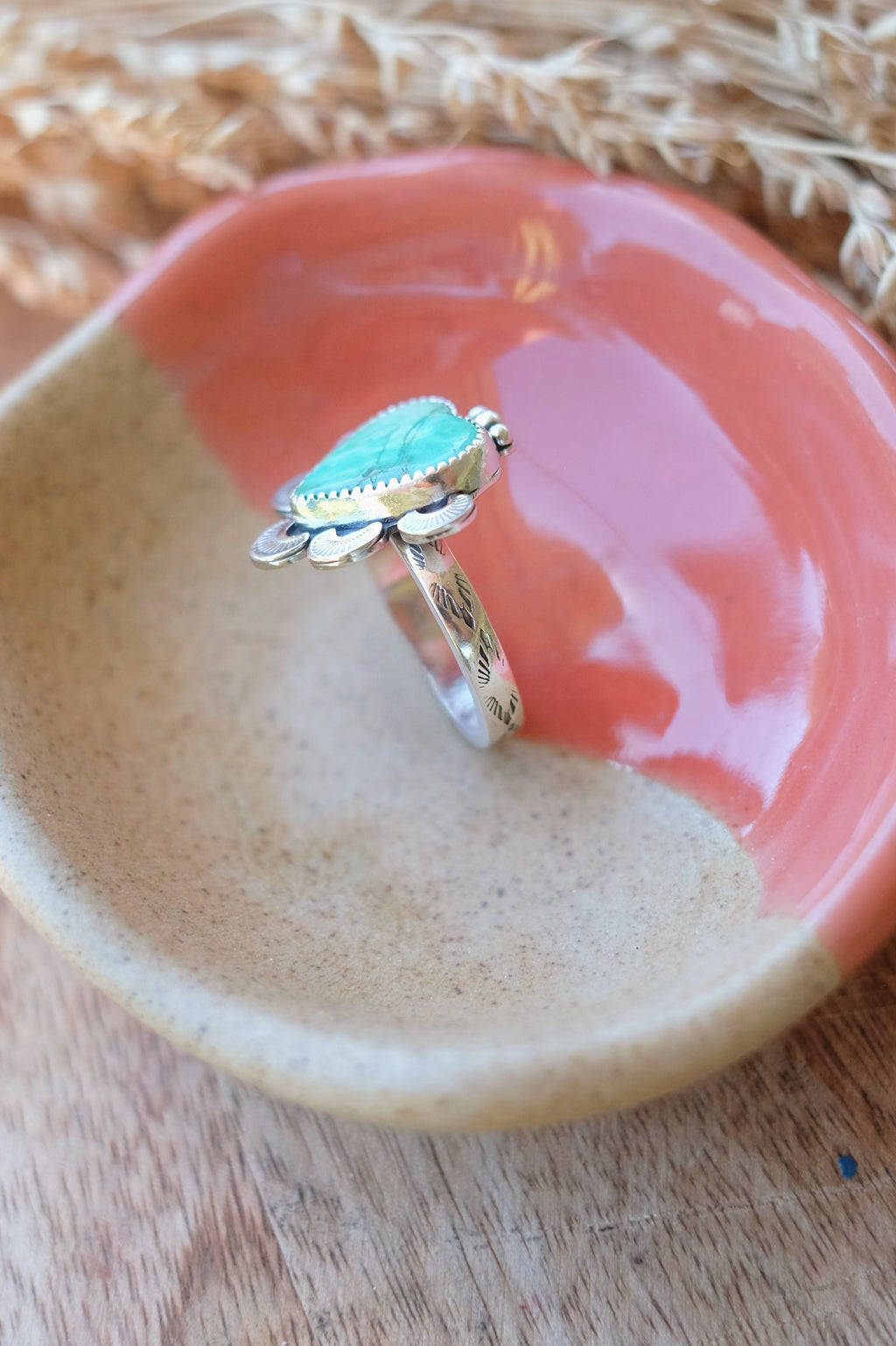 Heartleaf Ring (Size 8)