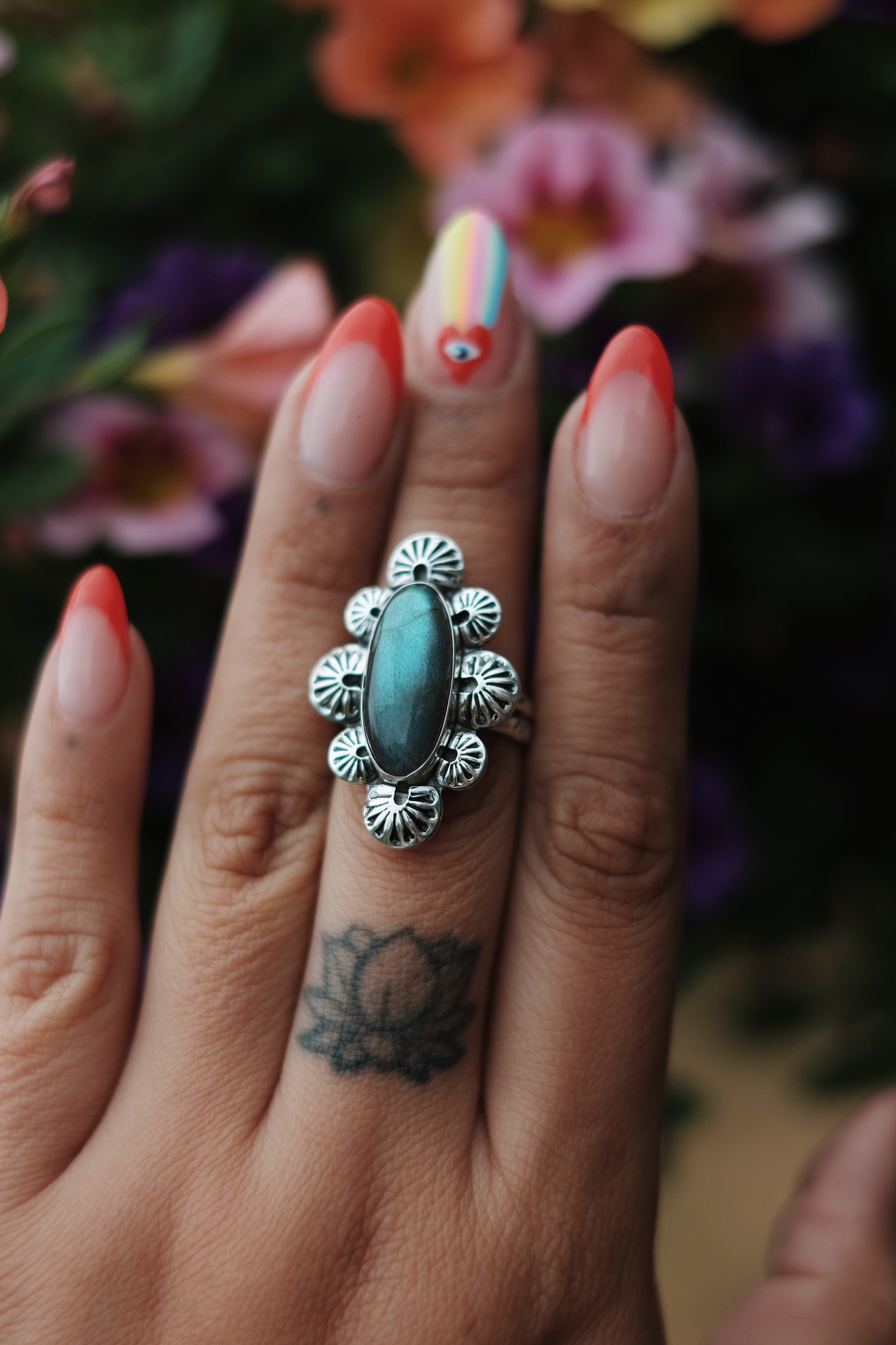 Secret Light Ring (Size 8)