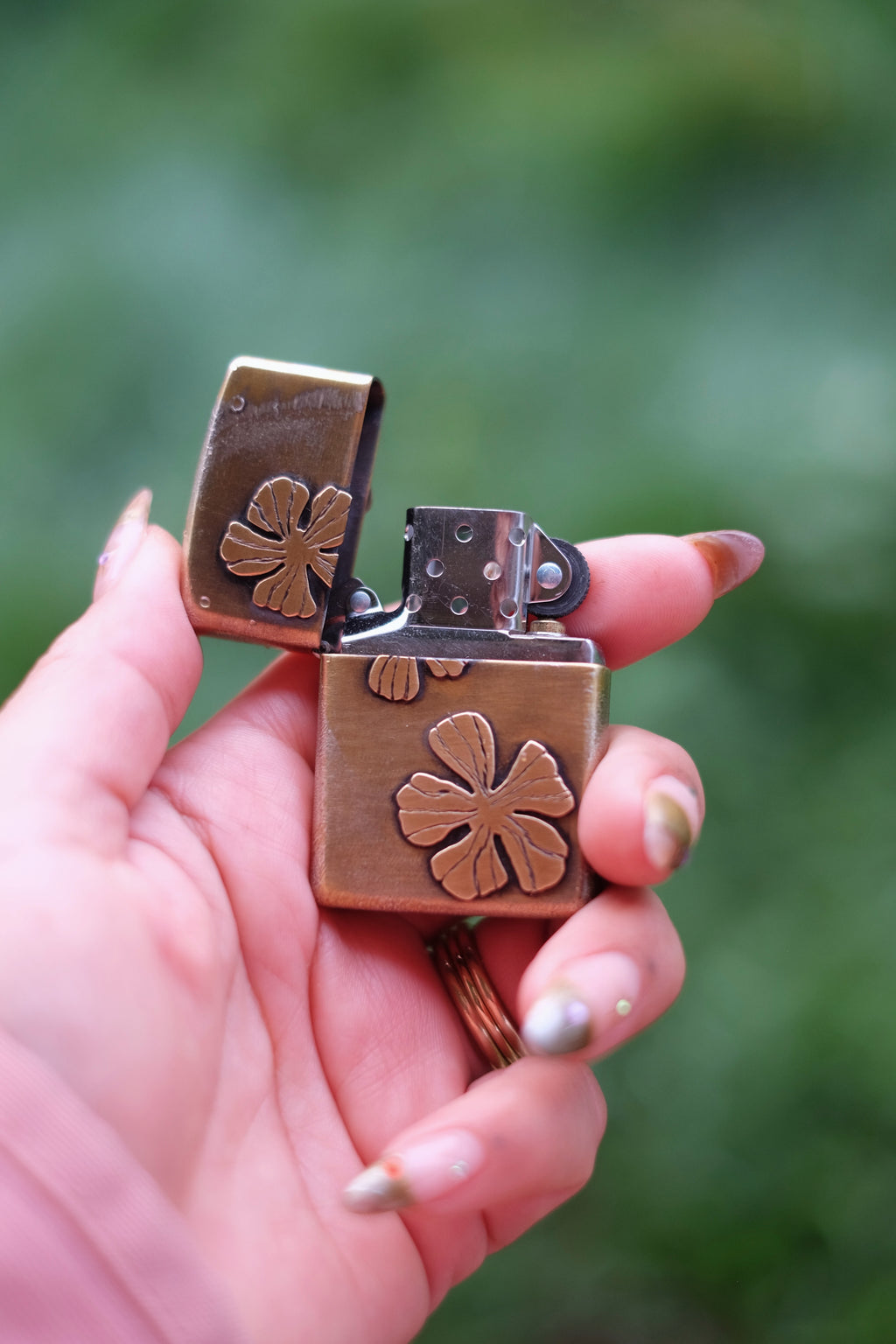 Brass Flower Bloom Zippo