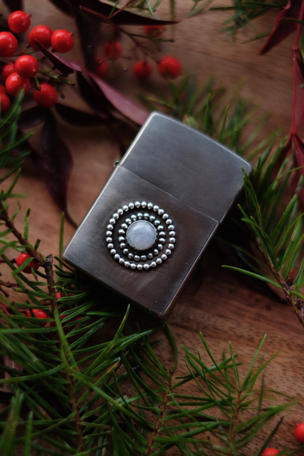 Radiant Moonstone Zippo