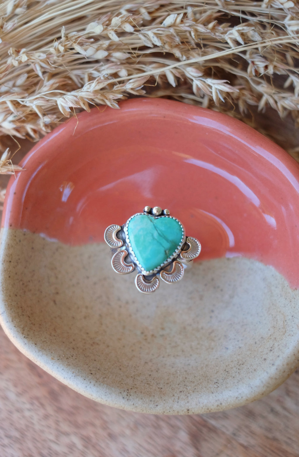 Heartleaf Ring (Size 8)